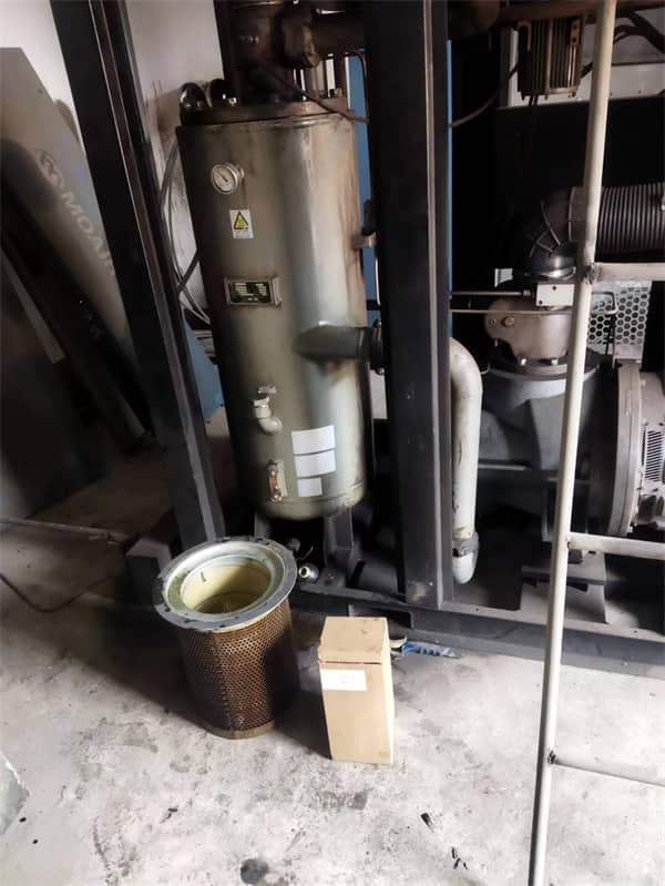永磁變頻螺桿空氣壓縮機維修保養